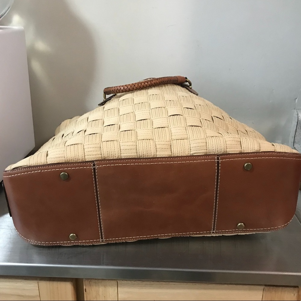 Cole Haan woven leather trim handbag tote❤️❤️❤️❤️ - Picture 8 of 8